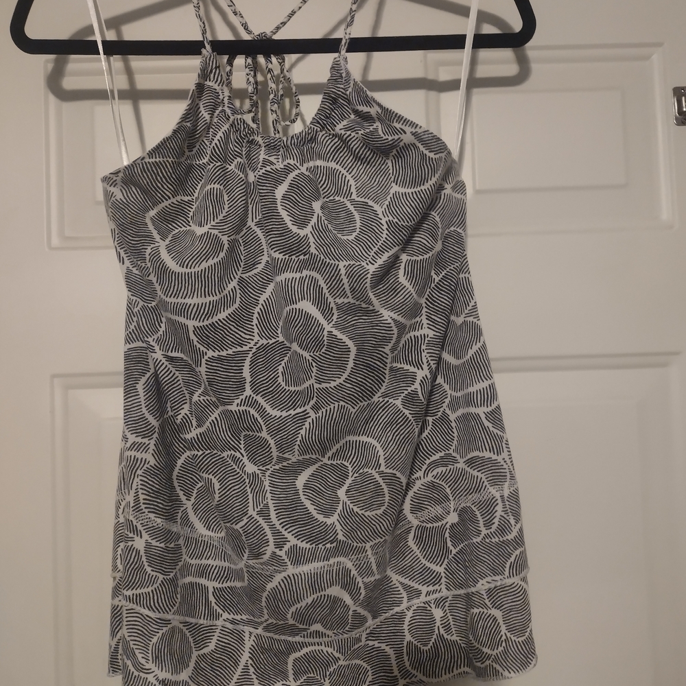 Old Navy Women's Black and Cream Patterned Halter Top Size Small